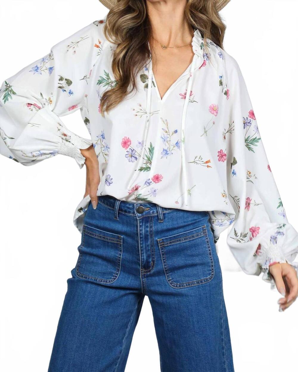 NEW VINE & LOVE felicity floral print blouse in off white